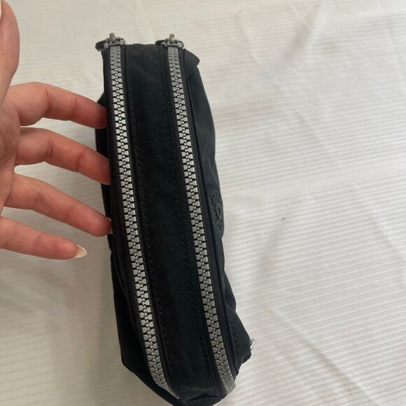 Kipling Women’s Organizer Toiletry Black Pouch - Picture 4 of 9